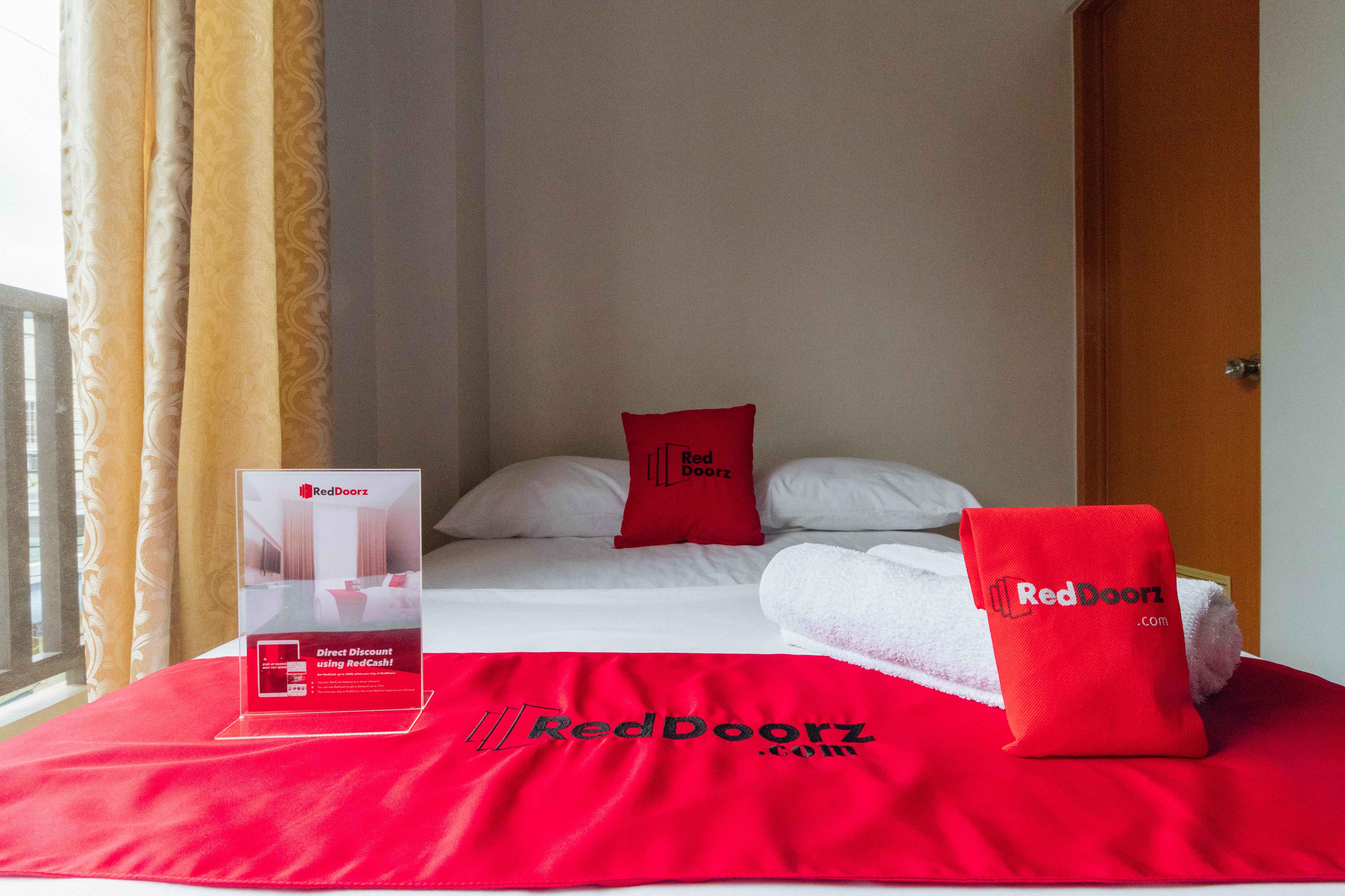 Reddoorz Near Naia Terminal 1 Hotel Paranaque City Eksteriør billede