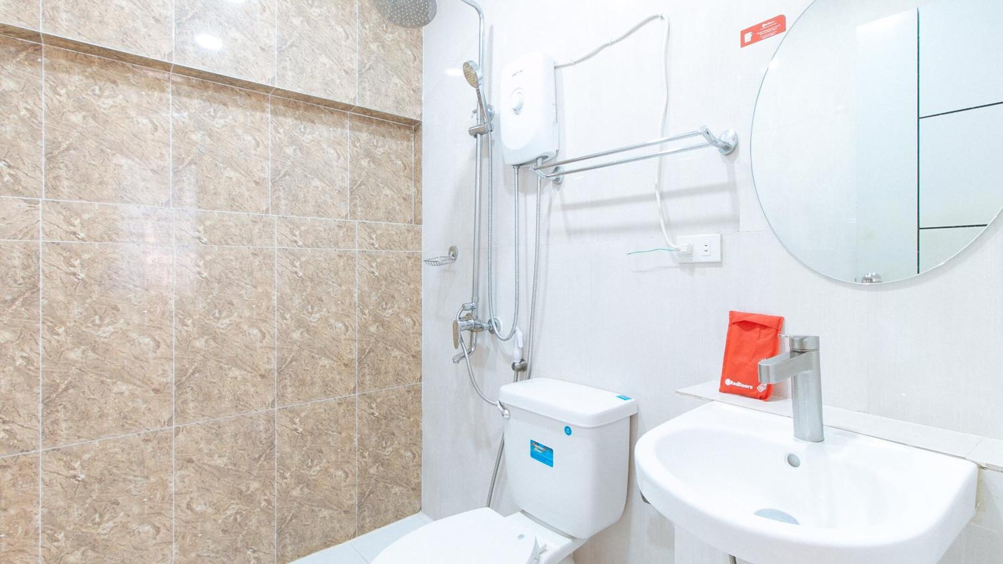 Reddoorz Near Naia Terminal 1 Hotel Paranaque City Eksteriør billede